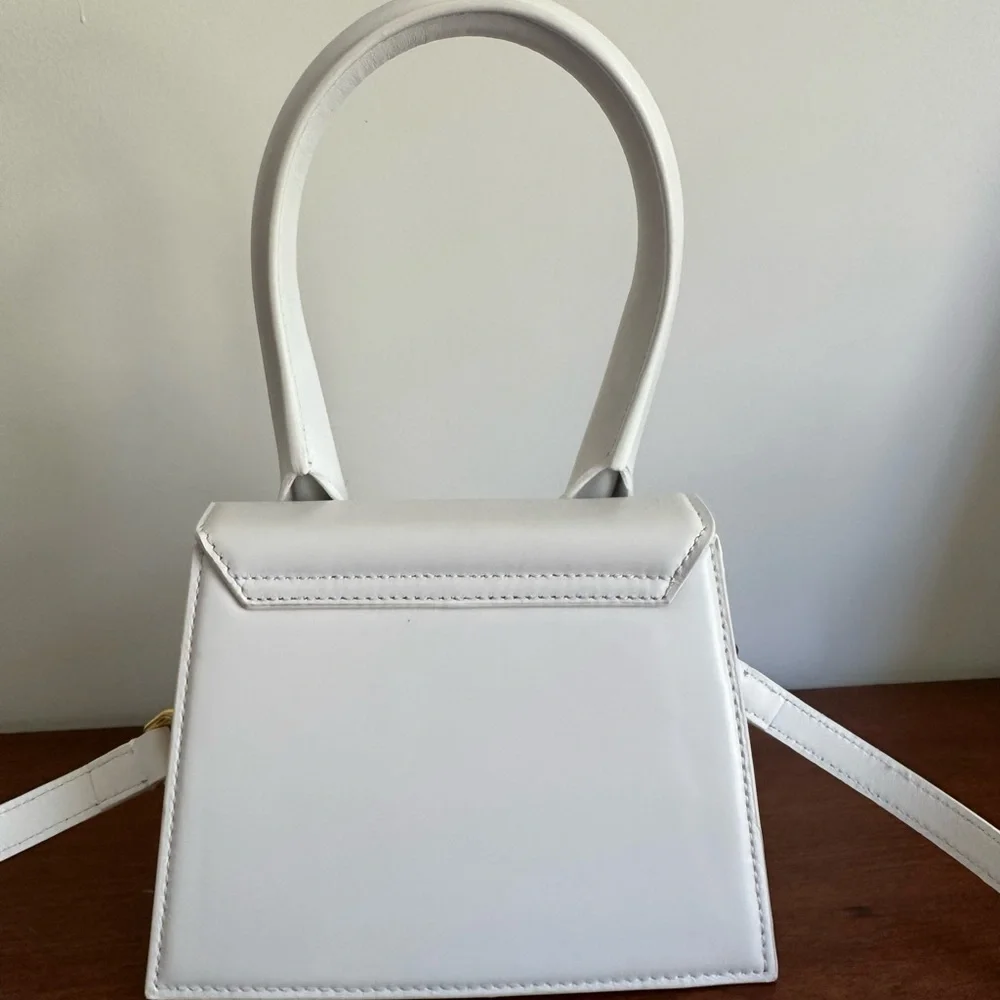 SOLD: White jacquemus le chiquito moyen - Picture 3 of 8